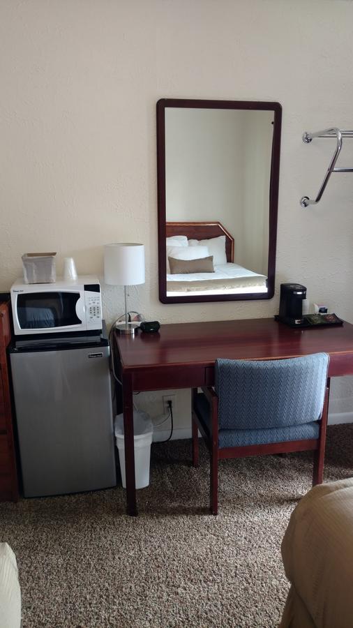 Cattlemen Motel Lovell Экстерьер фото