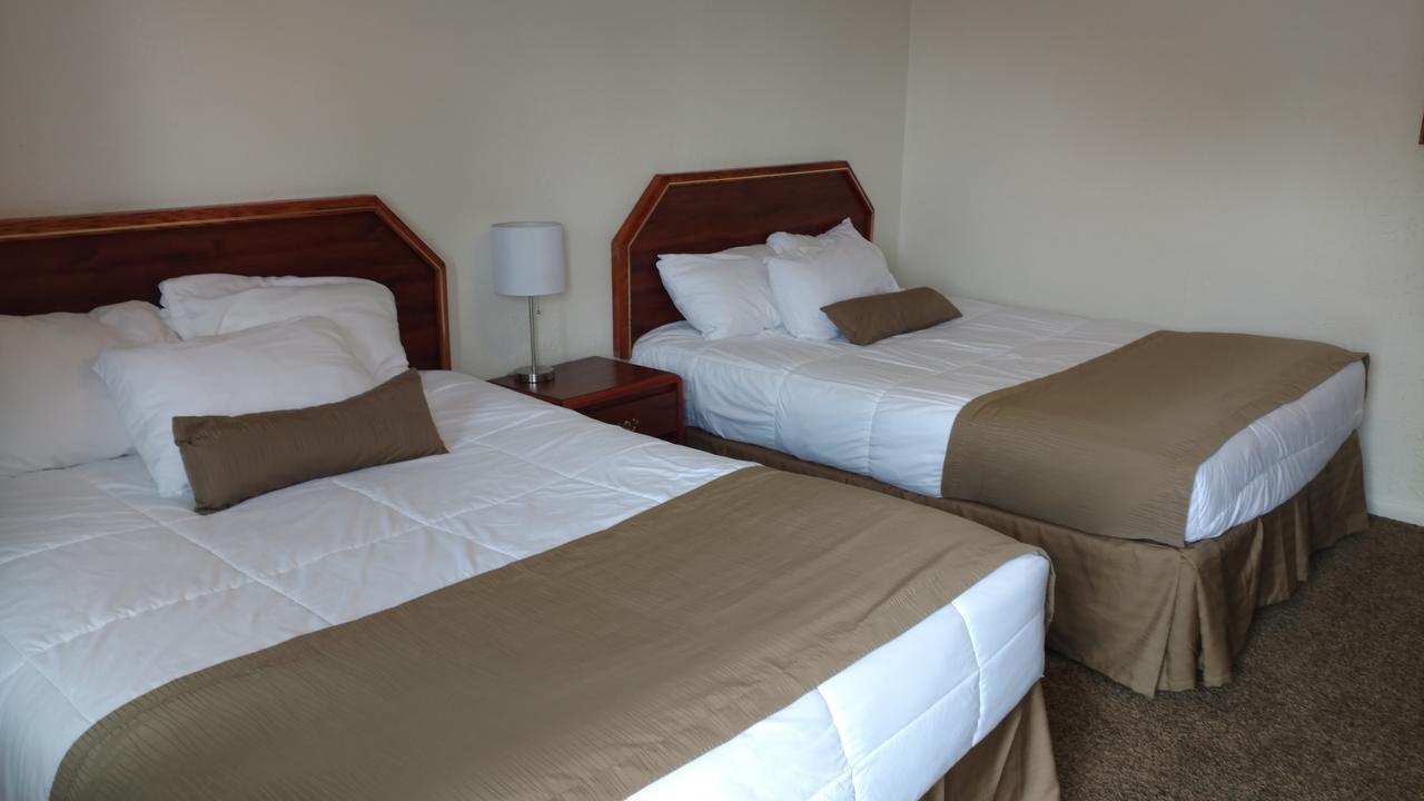 Cattlemen Motel Lovell Экстерьер фото