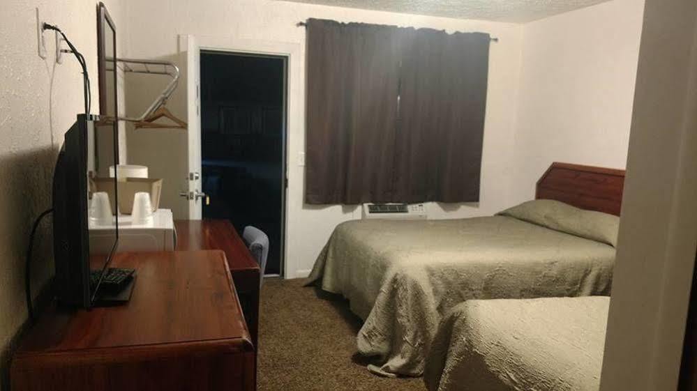 Cattlemen Motel Lovell Экстерьер фото