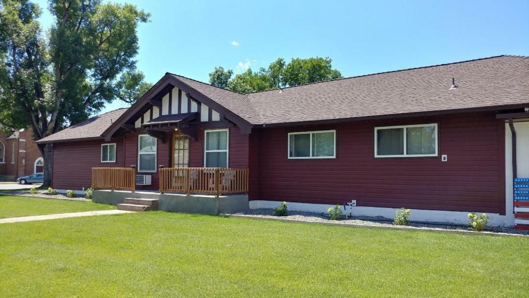 Cattlemen Motel Lovell Экстерьер фото